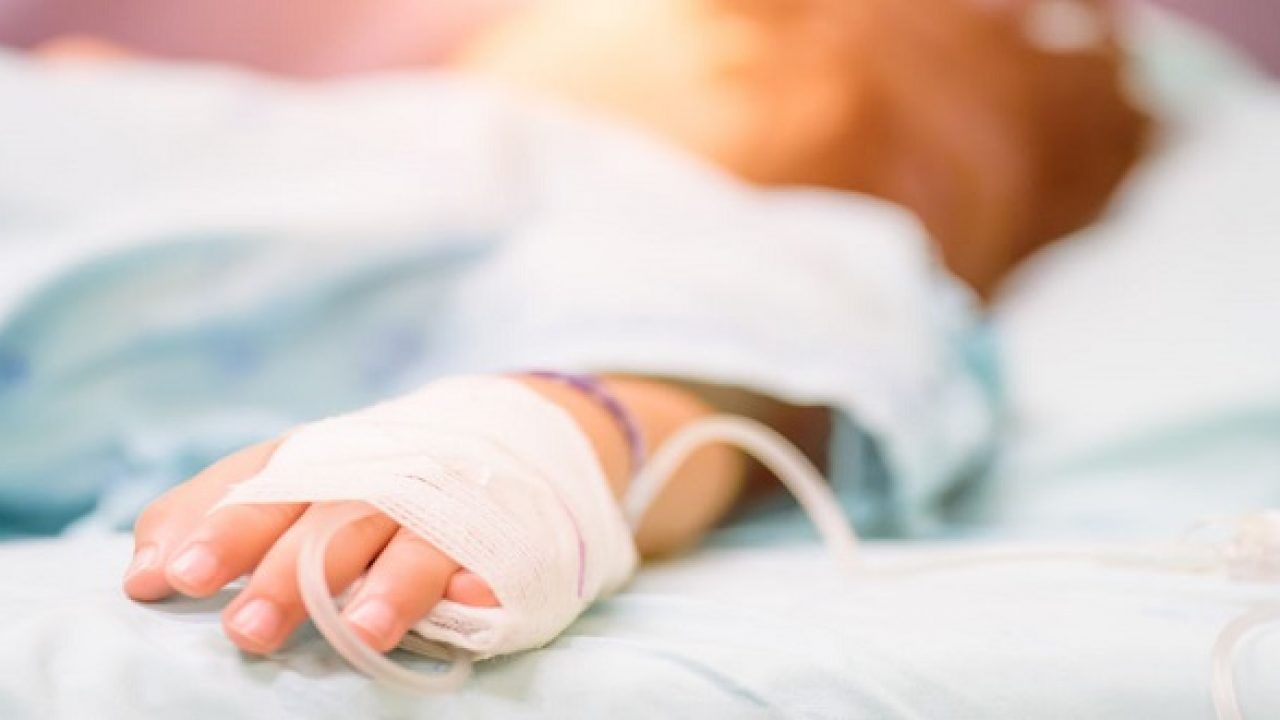 Bệnh máu trắng là gì? Nguyên nhân, dấu hiệu và cách điều trị 
