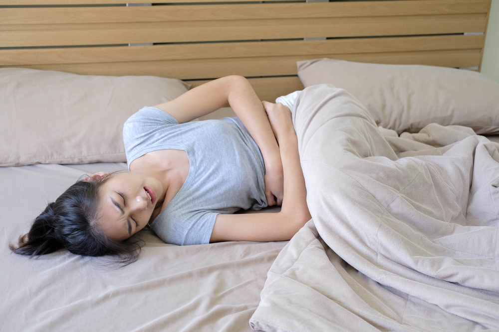 Mẹo dân gian uống nước rau ngót hỗ trợ đẩy sản dịch