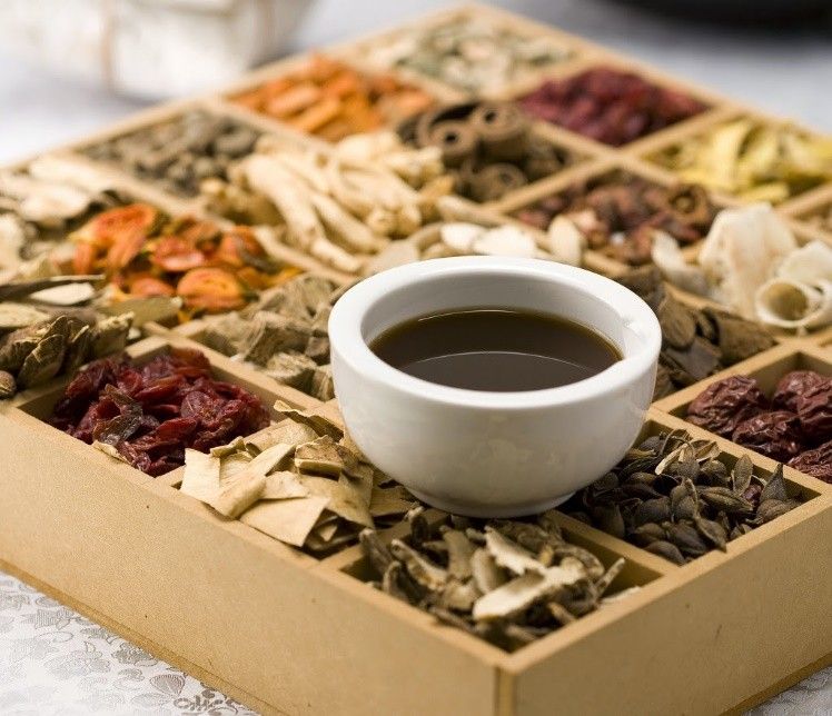 Thuốc trị mề đay có nhiều dạng bào chế phù hợp cho cả người lớn và trẻ em