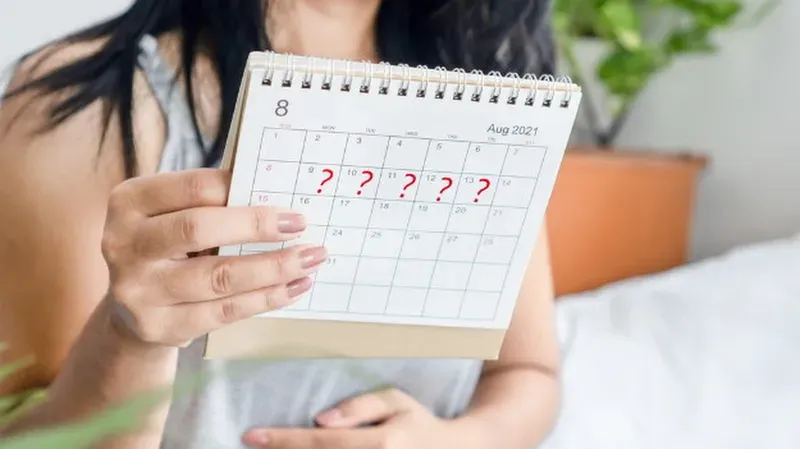 Kinh nguyệt kéo dài 10 ngày gây ảnh hưởng đến sức khỏe và sinh hoạt của phụ nữ 