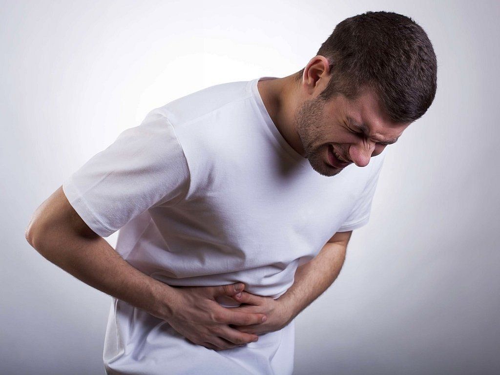 Tỏi ngâm mật ong là bài thuốc hỗ trợ bảo vệ tế bào gan hiệu quả