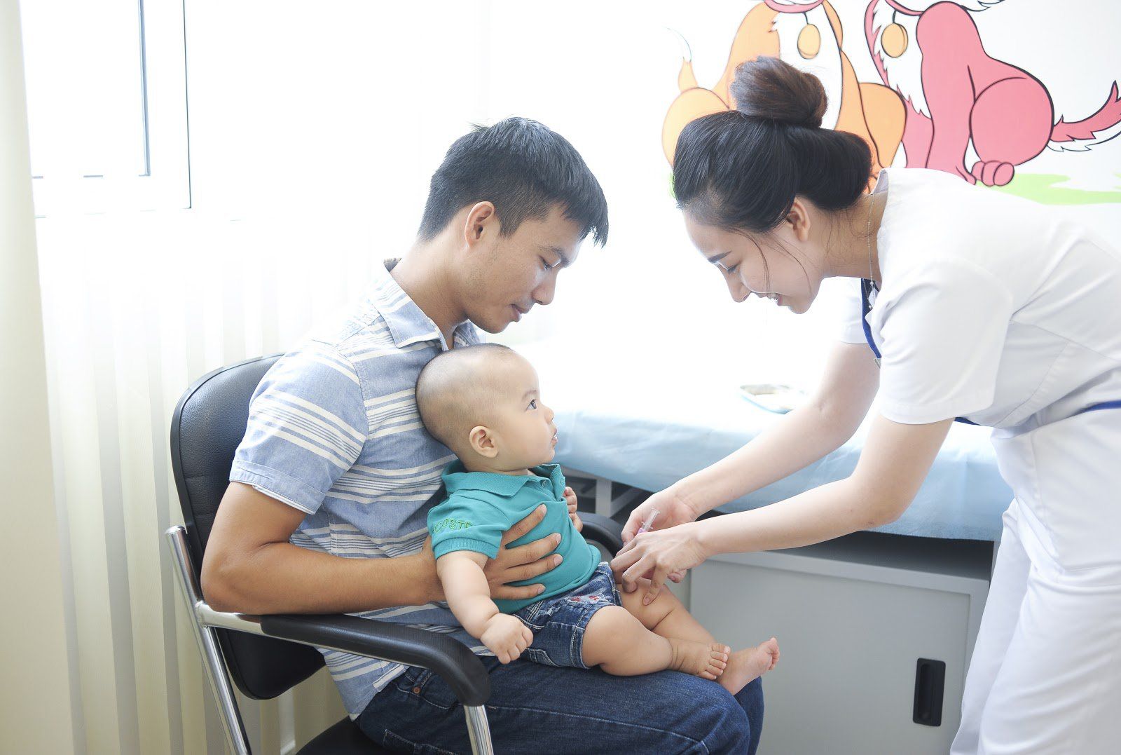 Vaccine Engerix B giúp cơ thể tạo ra hàng rào miễn dịch vững chắc