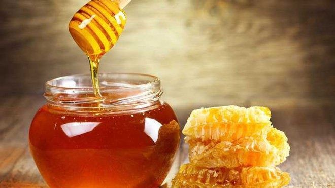 Hình minh họa củ nghệ đen