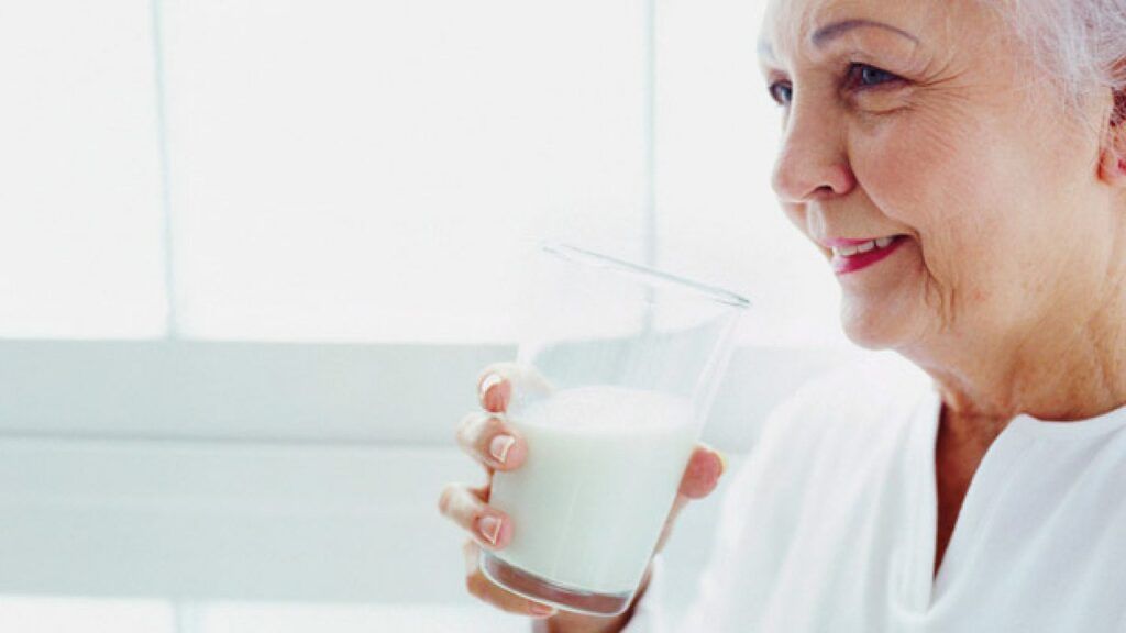 Lựa chọn sữa phù hợp cho người bị ung thư