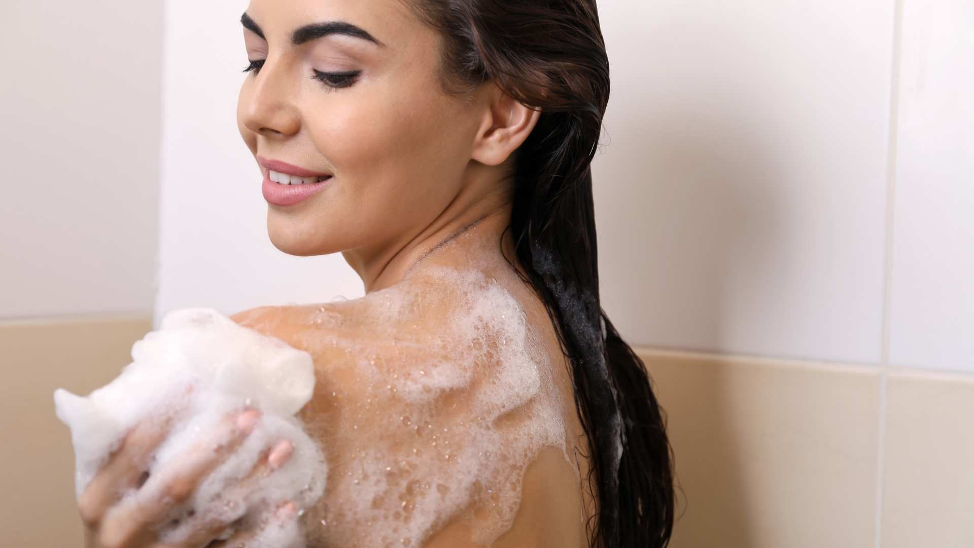 Giữ không gian sống và các vật dụng tiếp xúc da luôn sạch sẽ để ngăn ngừa vi khuẩn trú ngụ