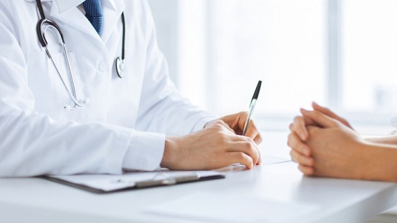 Việc chẩn đoán sớm giúp ngăn ngừa vi khuẩn tấn công sâu vào thận và gây biến chứng nguy hiểm 