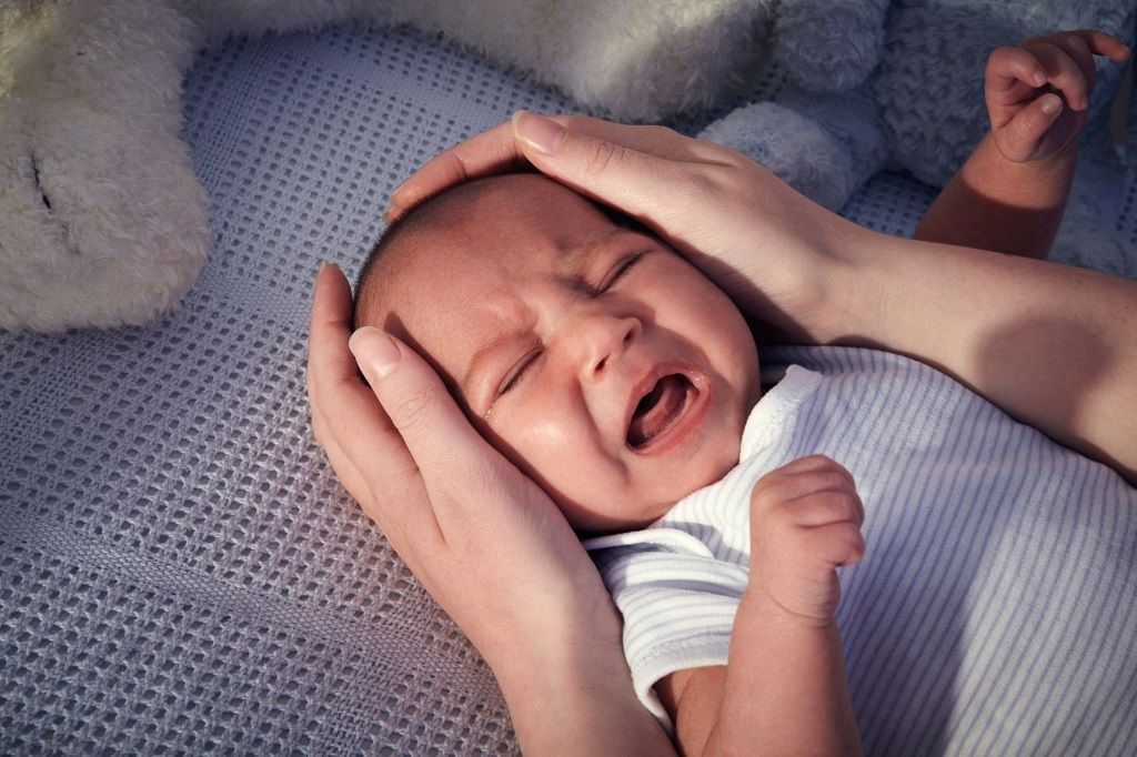 Não thất là các khoang chứa dịch não tủy giúp bảo vệ và duy trì hoạt động của hệ thần kinh trung ương