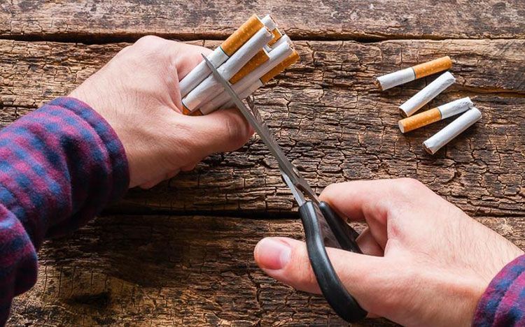 Không sử dụng các chất kích thích như thuốc lá, rượu, bia