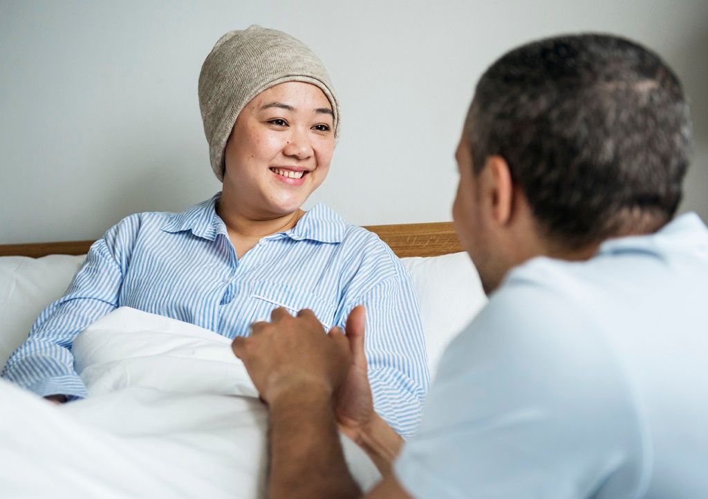 Tinh thần lạc quan, có sự hỗ trợ từ gia đình giúp người bệnh vượt qua giai đoạn điều trị khó khăn 