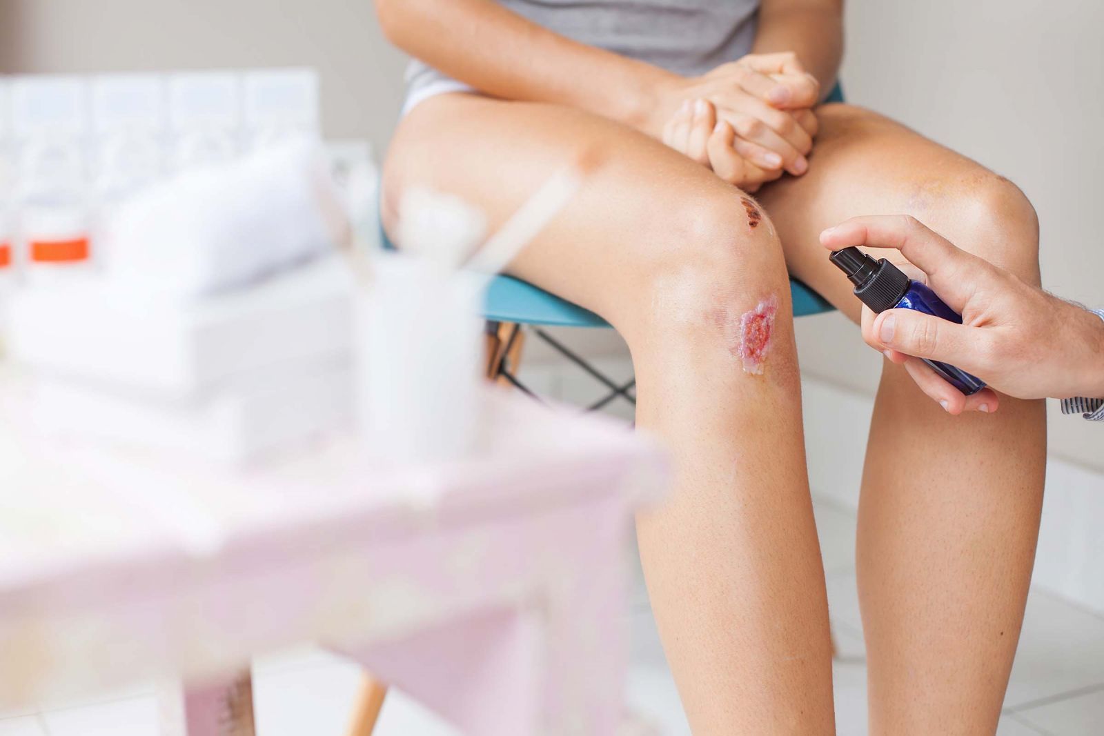Thuốc sát trùng đóng vai trò thiết yếu trong việc ngăn ngừa nhiễm khuẩn vết thương 