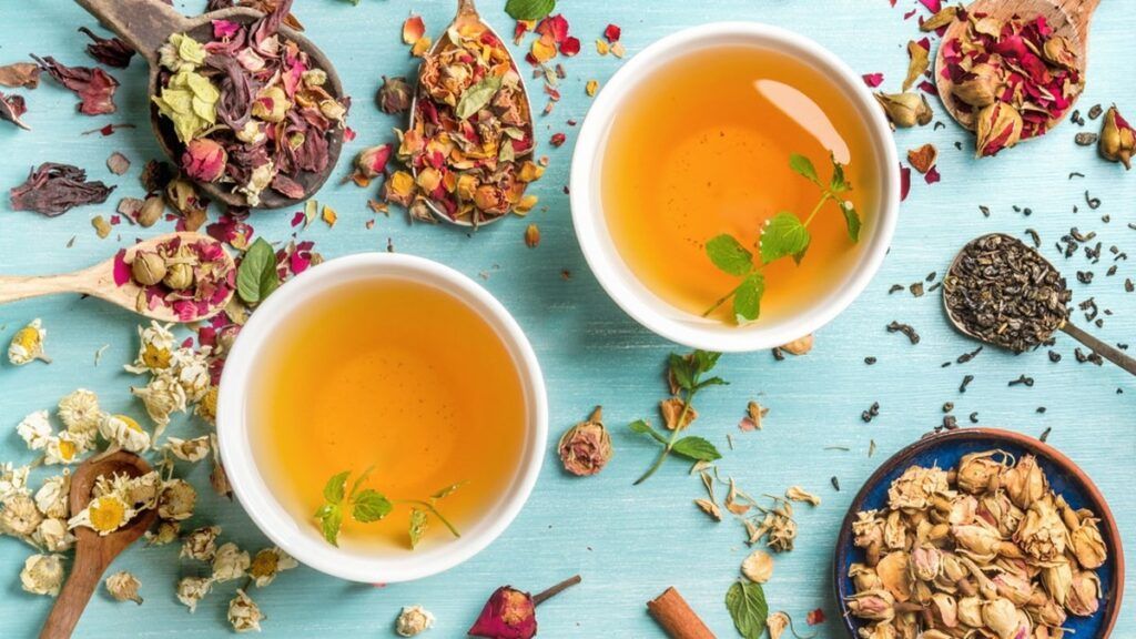 Thay thế trà sữa bằng các loại trà thảo mộc lành tính là giải pháp tối ưu cho giấc ngủ bền vững 