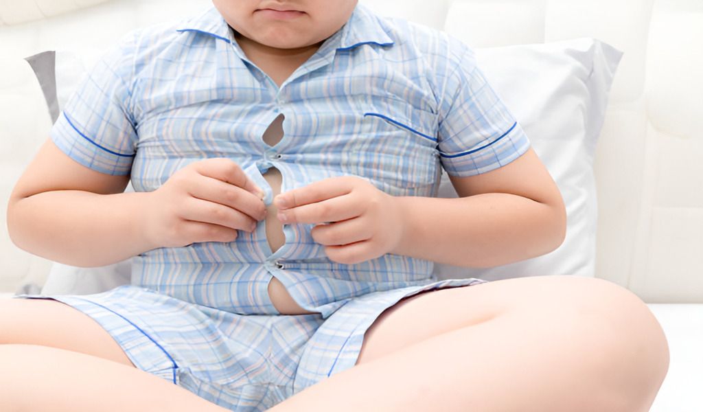 TRẺ 10 TUỔI BỤNG TO CẦN LƯU Ý NGUY CƠ BÉO PHÌ VÀ CÁC VẤN ĐỀ SỨC KHỎE TIỀM ẨN