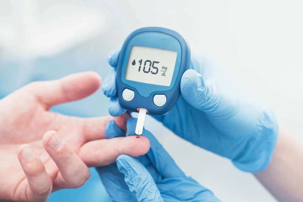 Theo dõi đường huyết thường xuyên đơn giản tại nhà
