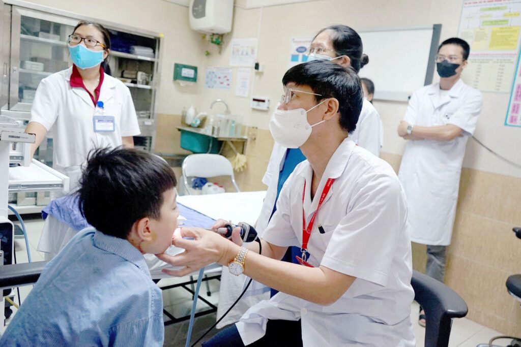 Hình minh họa hệ thống trang thiết bị cận lâm sàng đồng bộ hỗ trợ bác sĩ chẩn đoán chính xác