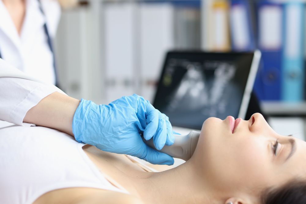 Siêu âm là phương pháp hiệu quả để phát hiện sớm các u tuyến giáp kích thước nhỏ 