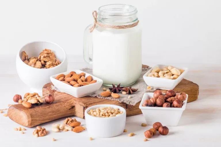 Minh hoạ về sữa hạt hỗ trợ cho người tiểu đường