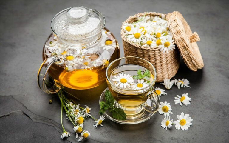 Uống trà gì dễ ngủ? những loại trà hữu hiệu để hỗ trợ giấc ngủ tốt