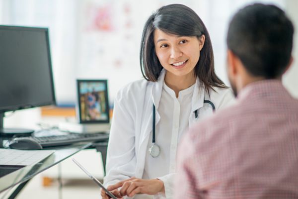 Sự kiên trì và tuân thủ lịch xét nghiệm là chìa khóa để bảo vệ bản thân