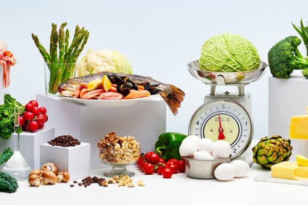 Kết hợp giữa việc dùng thuốc và thay đổi thói quen ăn uống là chìa khóa để đẩy lùi trào ngược 