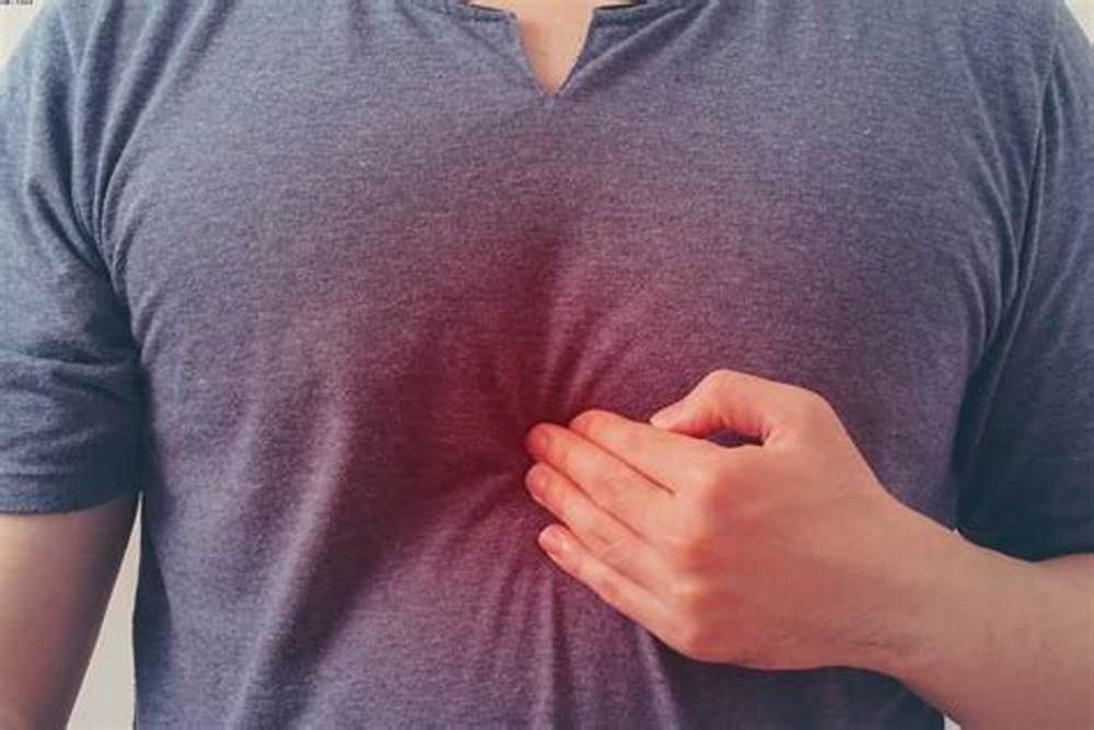 Quá trình điều tiết dịch vị giữa dạ dày và ruột giúp bảo vệ niêm mạc tiêu hóa khỏi sự ăn mòn của axit 