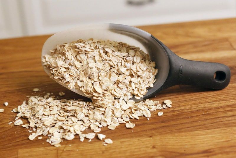 Yến mạch cán mỏng: lợi ích và cách ăn