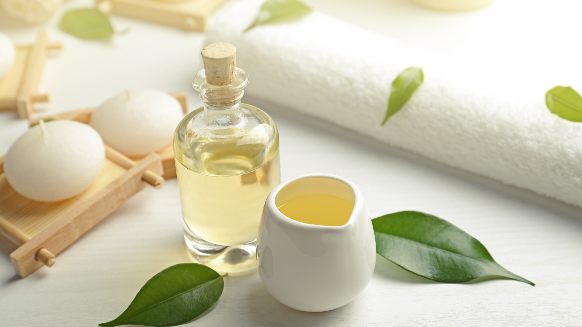 Tinh dầu tràm trà hỗ trợ kháng khuẩn da đầu một cách tự nhiên và giảm gàu ngứa hiệu quả