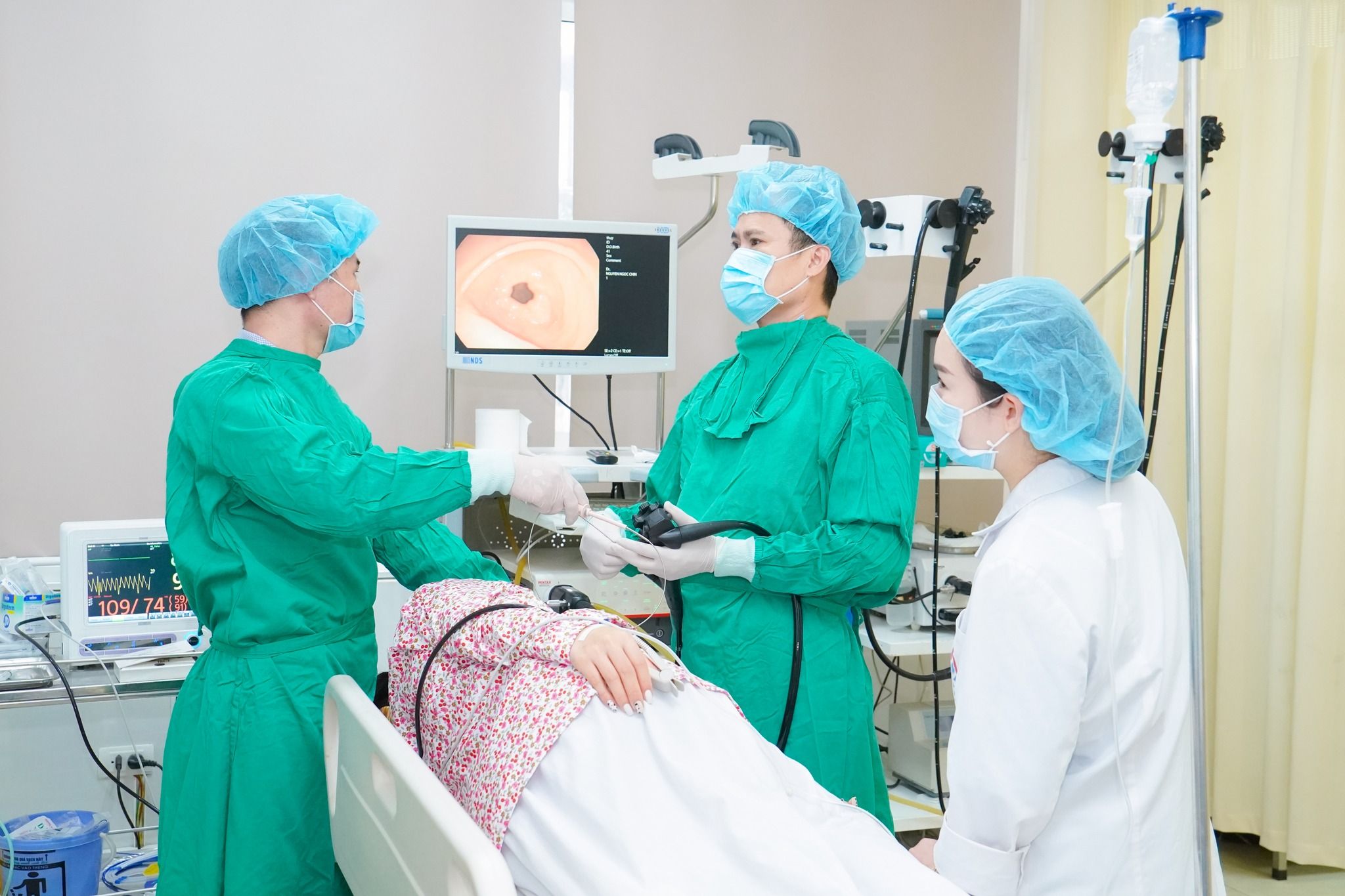 Hình minh họa bệnh nhân cần siêu âm trực tràng